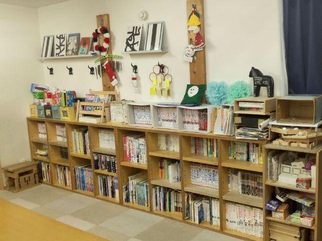 木のぬくもりを感じる、長南学童の広々とした保育室